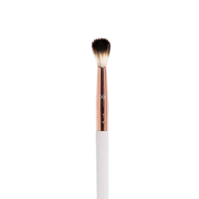 Small Fluffy Blending Brush B420 - Boujee Beauty