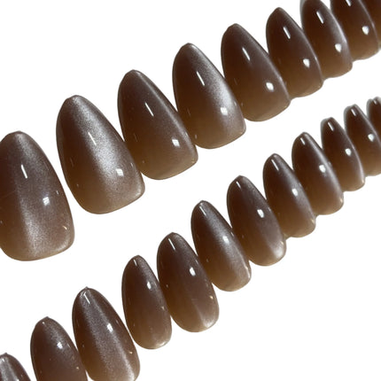 Boujee Beauty Press-on Nails Cat Eye