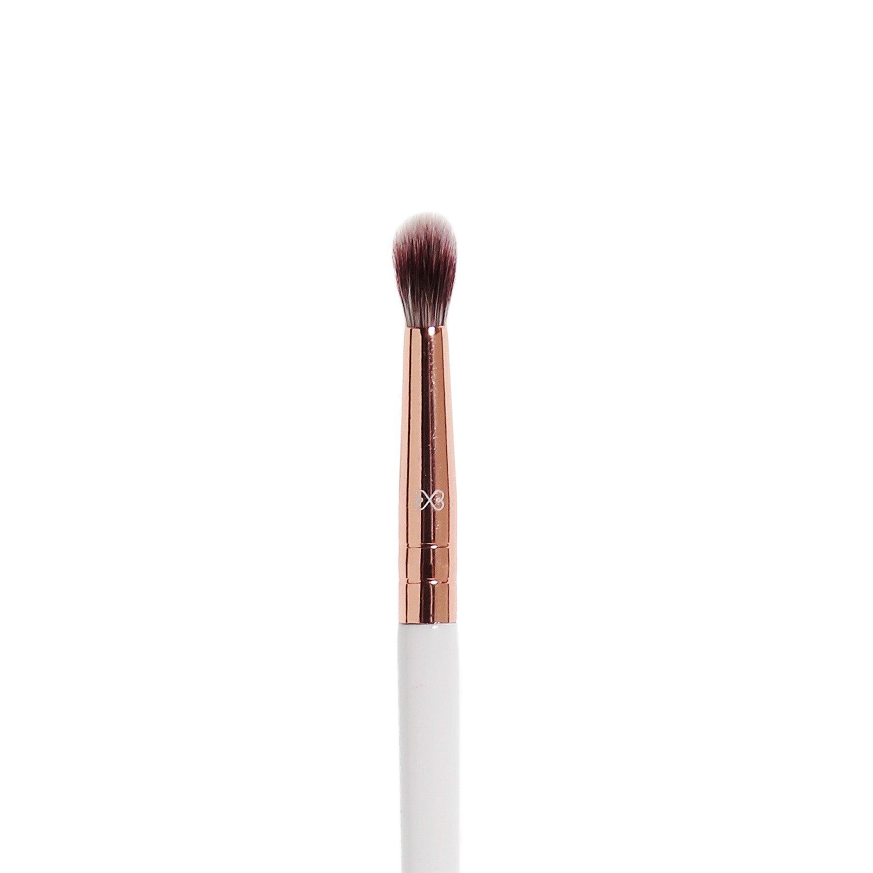 Small Blending Brush B421 - Boujee Beauty